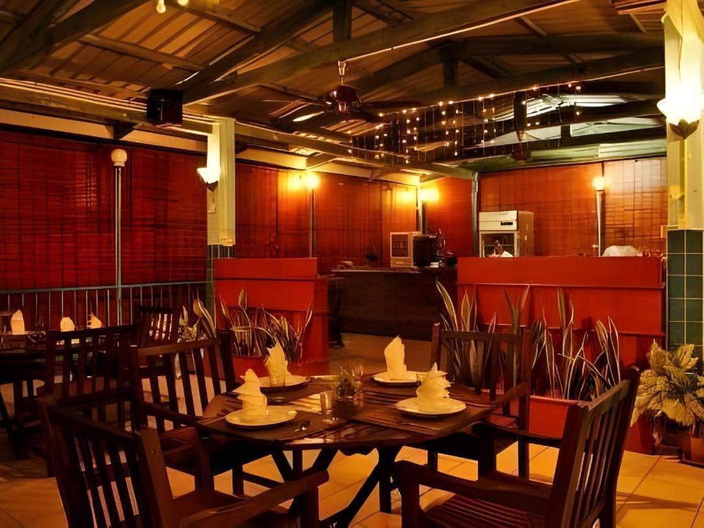 Seapark Condotel Hotel Kota Kinabalu Ngoại thất bức ảnh