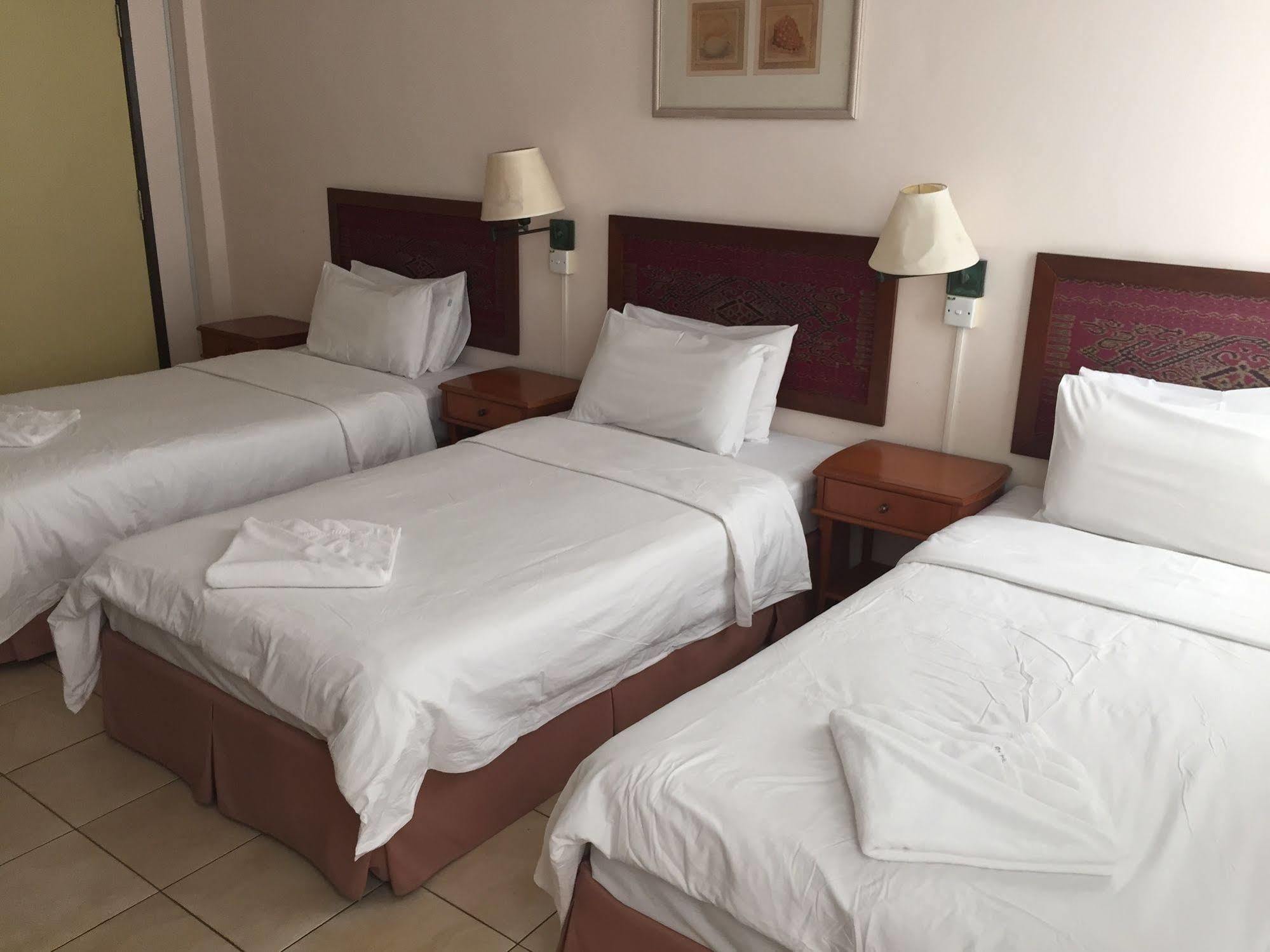 Seapark Condotel Hotel Kota Kinabalu Ngoại thất bức ảnh