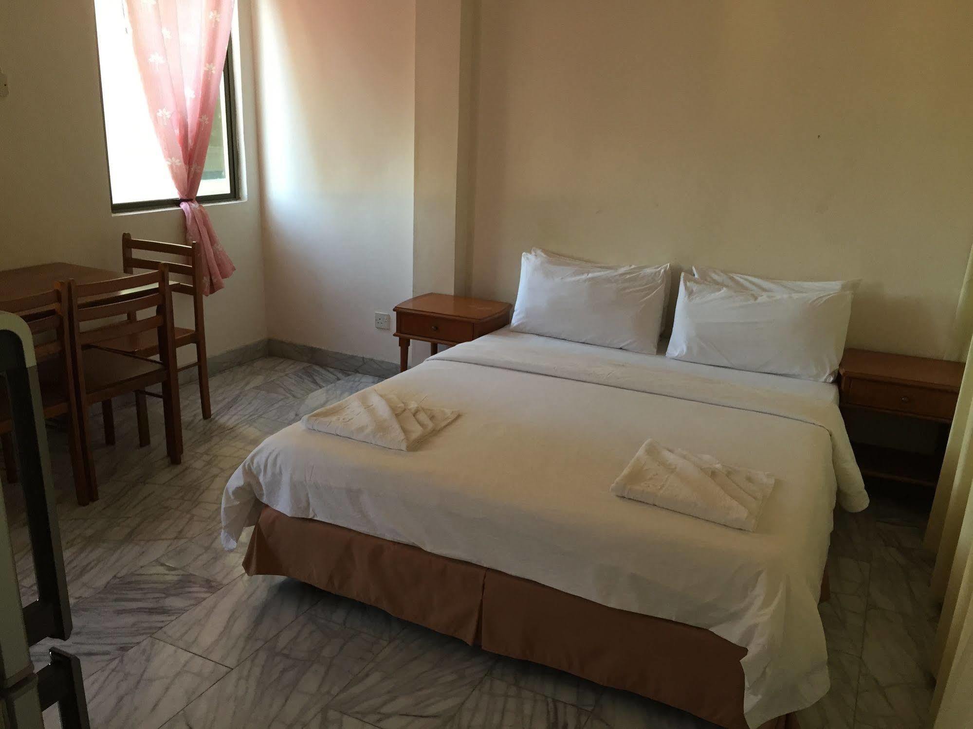 Seapark Condotel Hotel Kota Kinabalu Ngoại thất bức ảnh