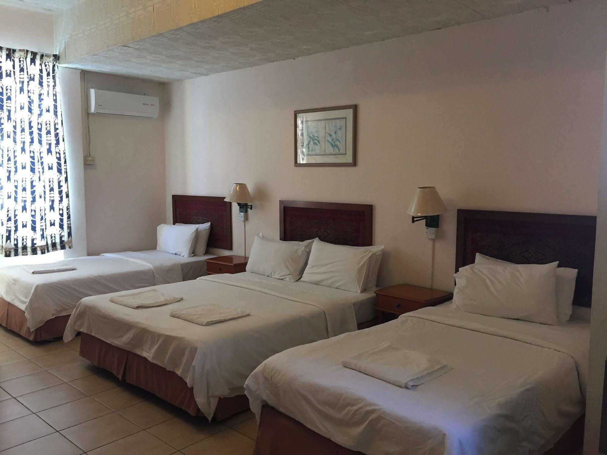 Seapark Condotel Hotel Kota Kinabalu Ngoại thất bức ảnh